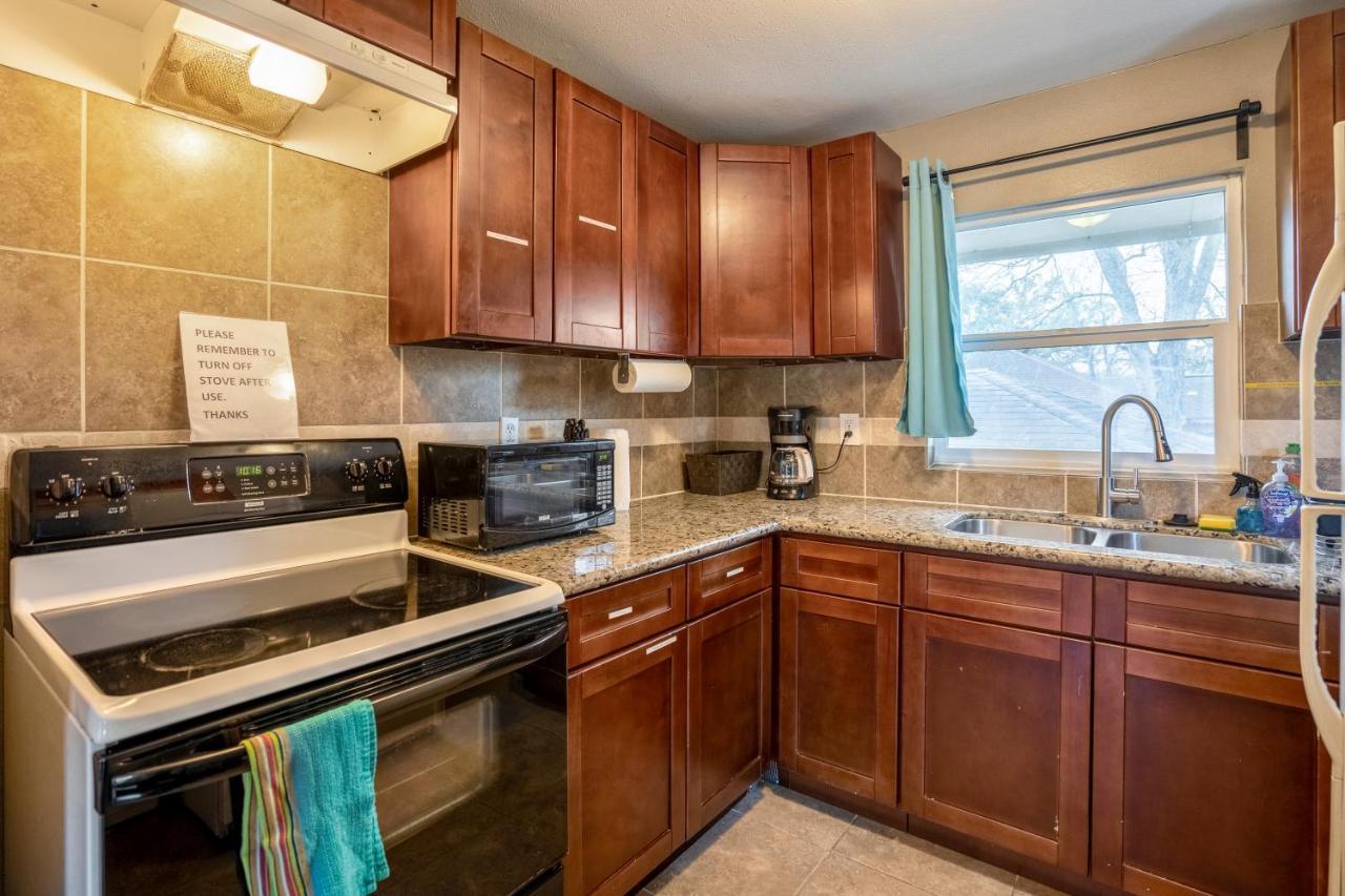 East Downtown Bungalow Houston Extérieur photo