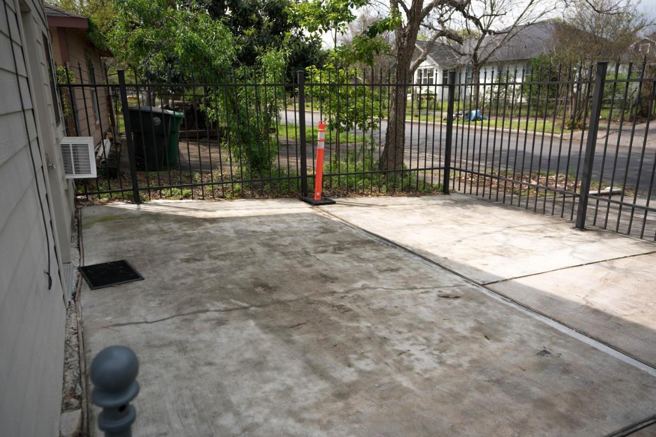 East Downtown Bungalow Houston Extérieur photo