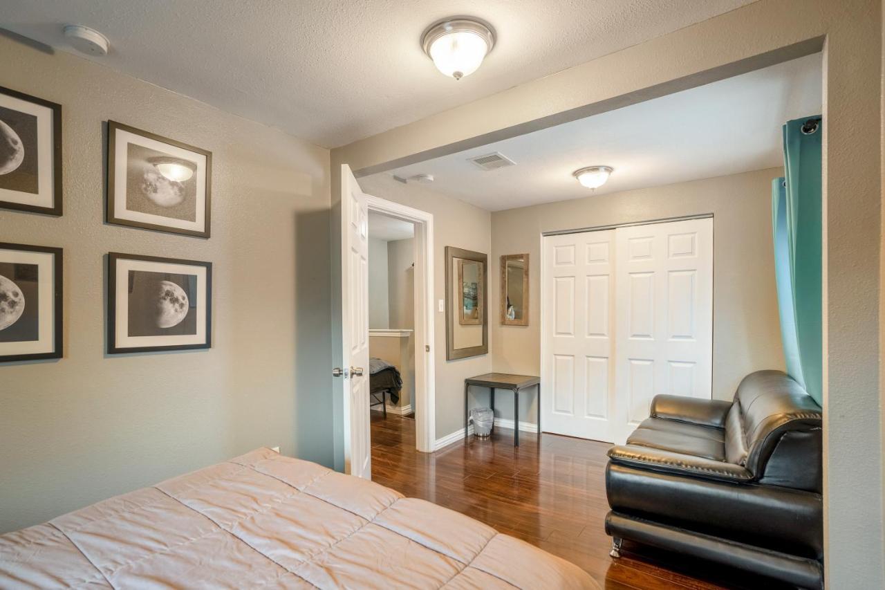 East Downtown Bungalow Houston Extérieur photo