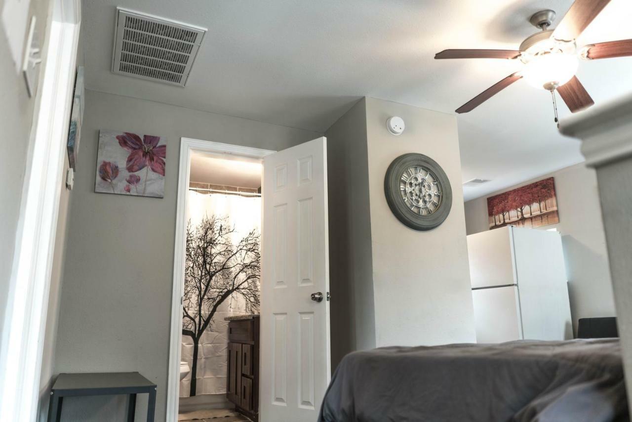 East Downtown Bungalow Houston Extérieur photo